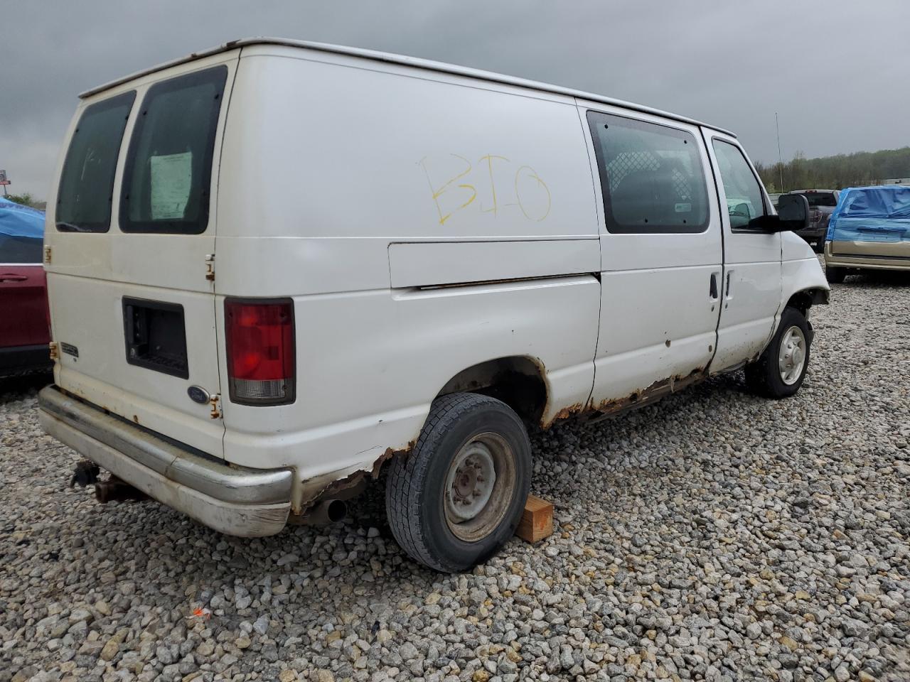 2004 Ford Econoline E250 Van - Image 3