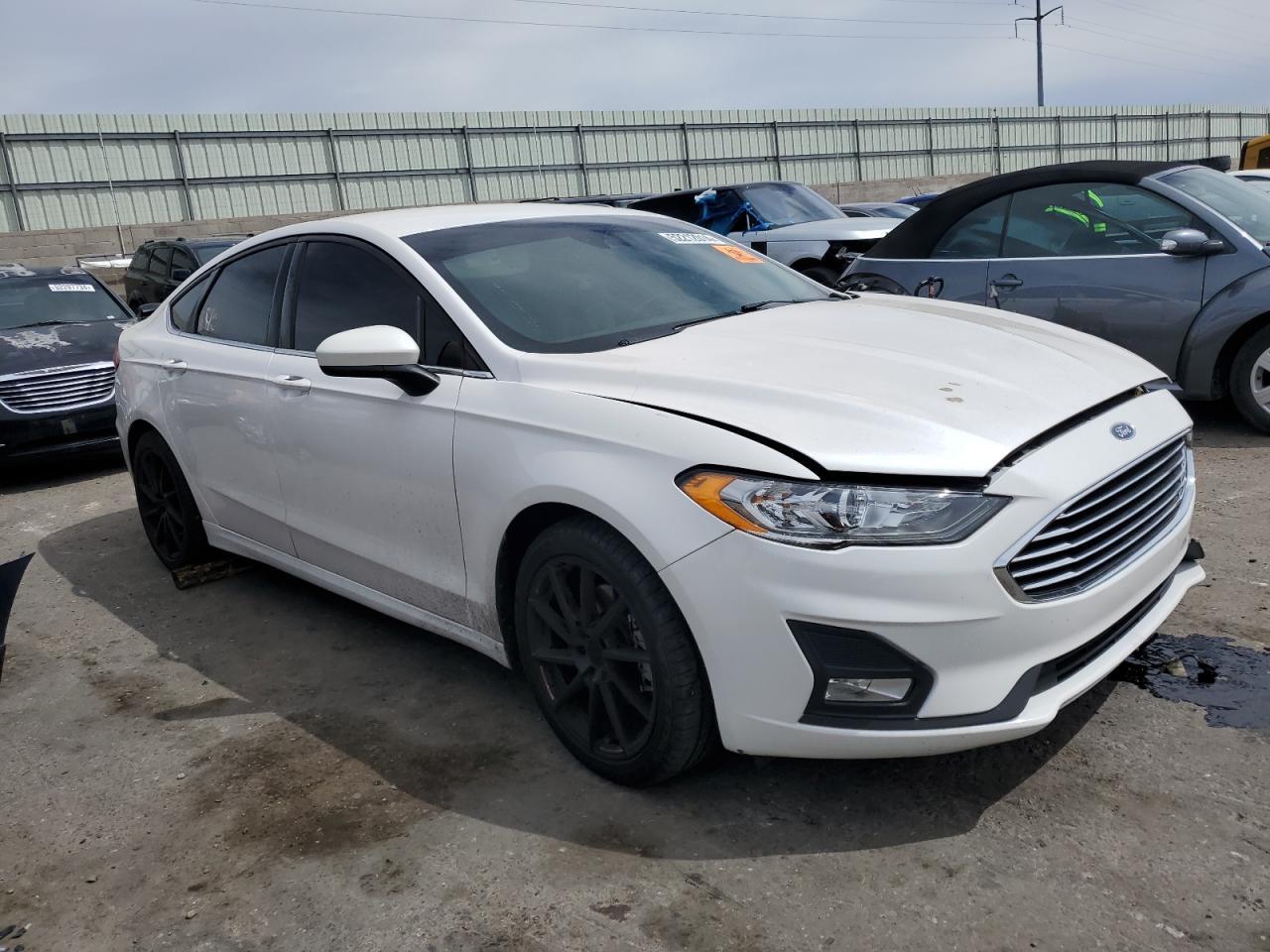 2019 Ford Fusion Se - Image 4