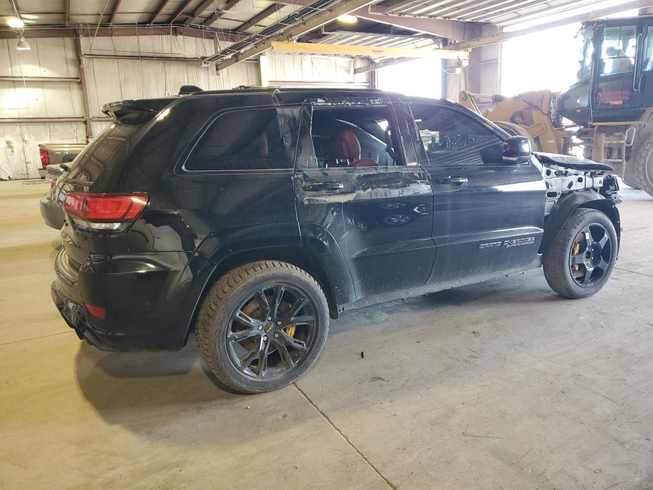 2018 Jeep Grand Cherokee Trackhawk - Image 3