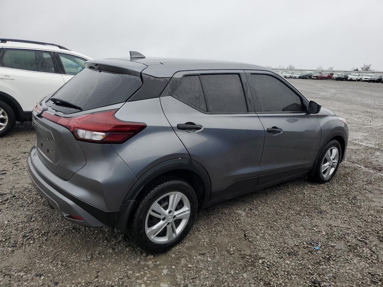 2023 Nissan Kicks S - Фото 3