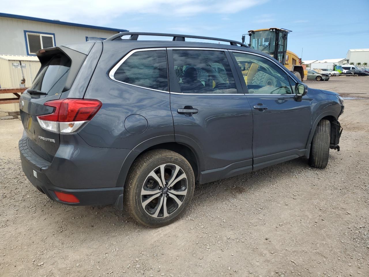 2023 Subaru Forester Limited - Image 3