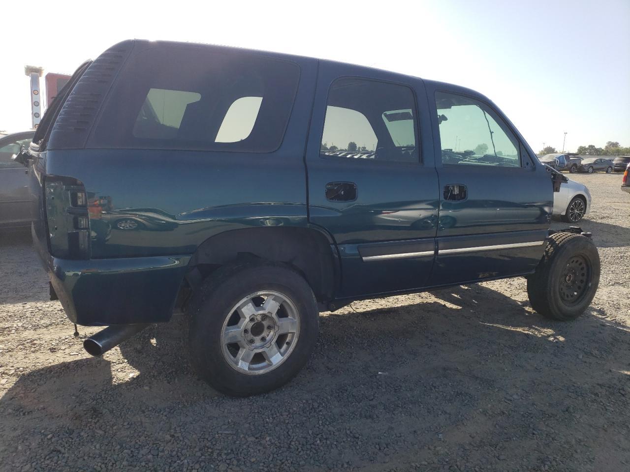 2006 Chevrolet Tahoe C1500 - Image 3