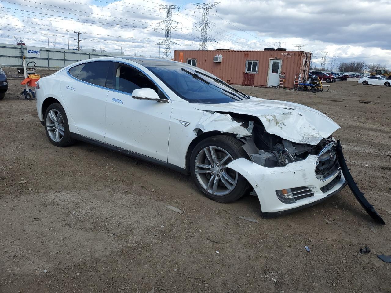 2015 Tesla Model S 85 - Image 4