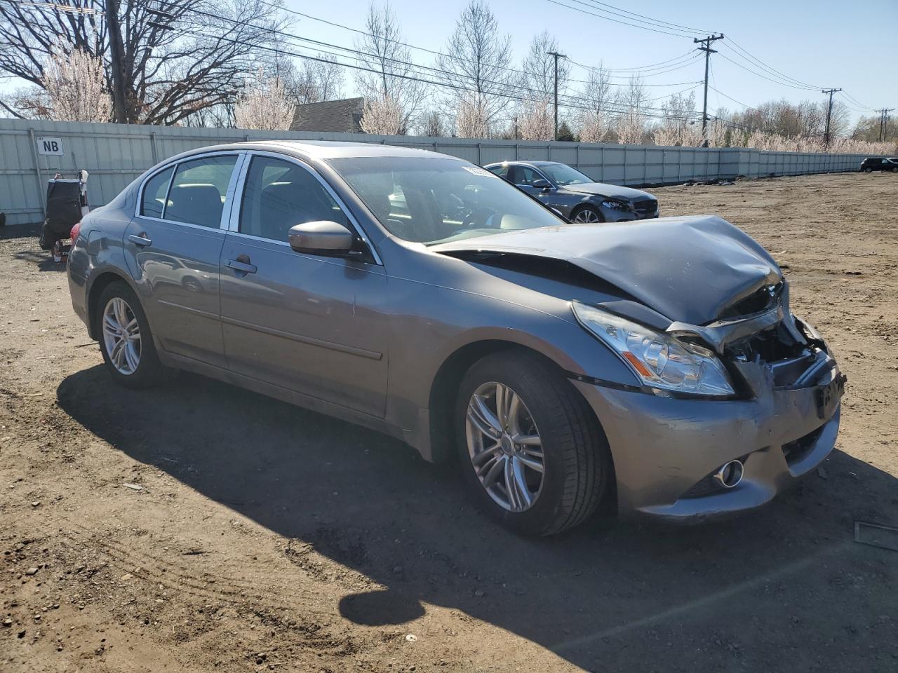 2013 Infiniti G37 - Image 4