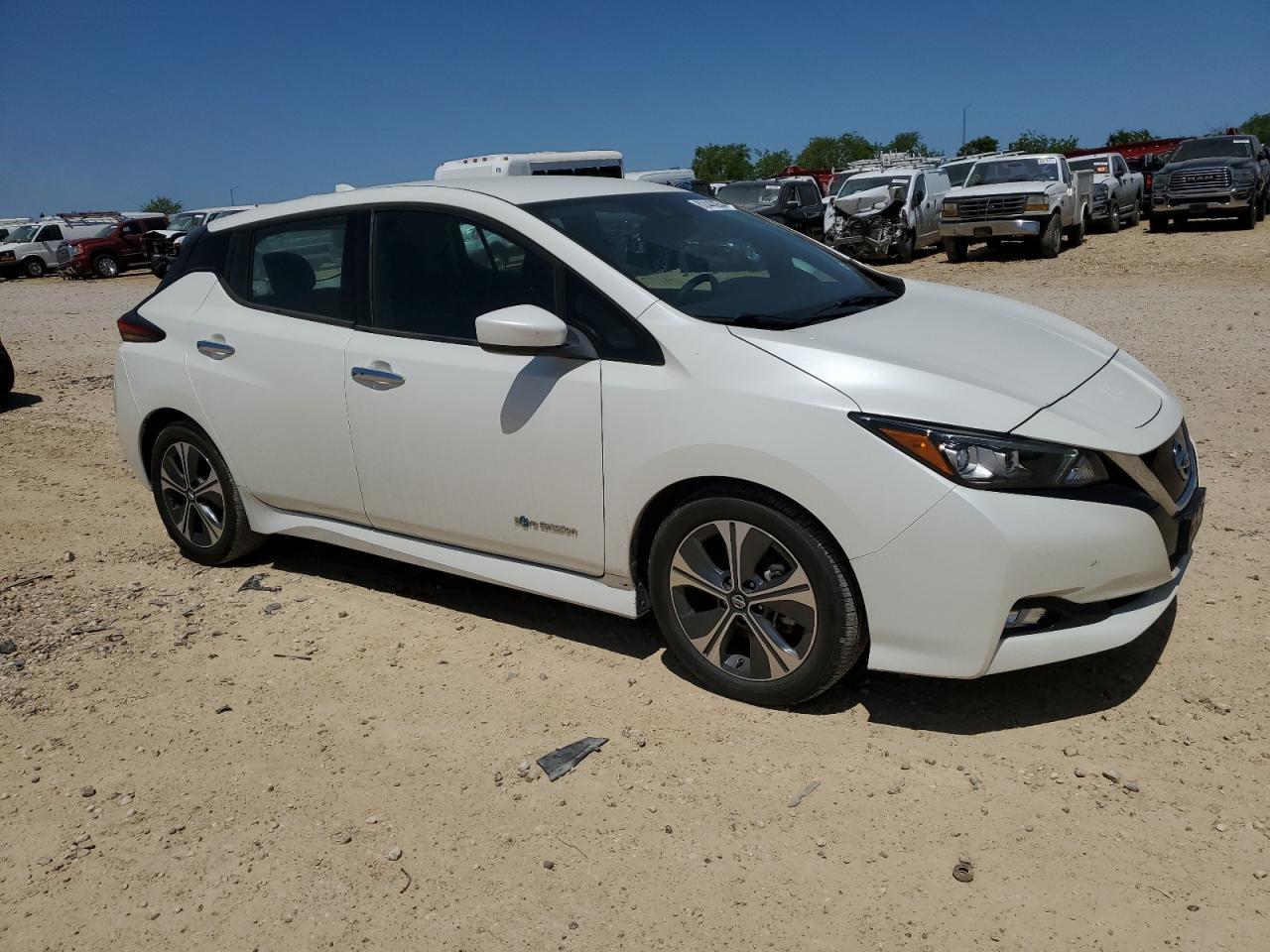 2018 Nissan Leaf S - Фото 4