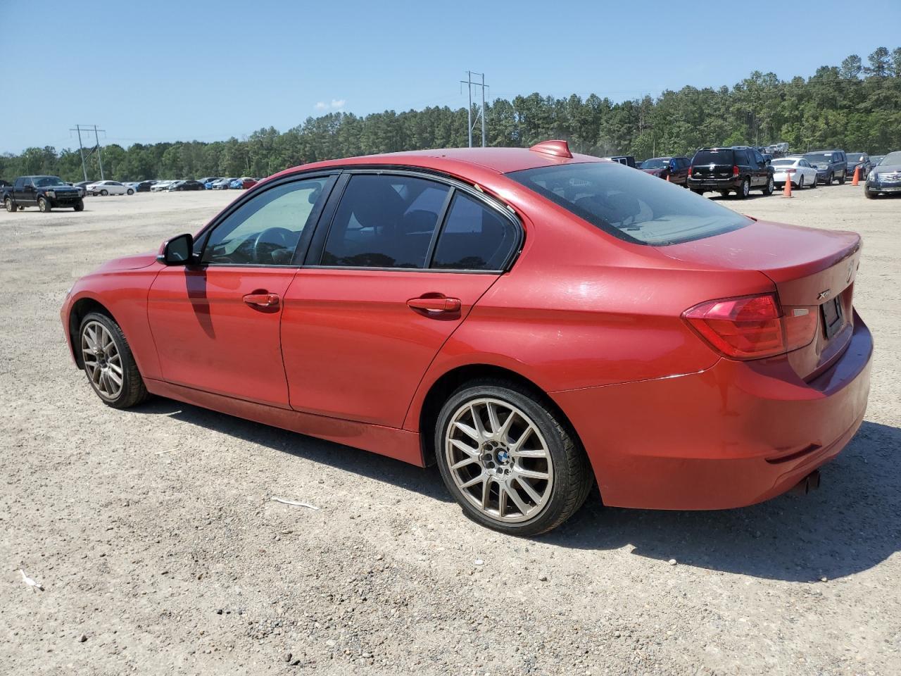 2013 BMW 328 Xi Sulev - Image 2