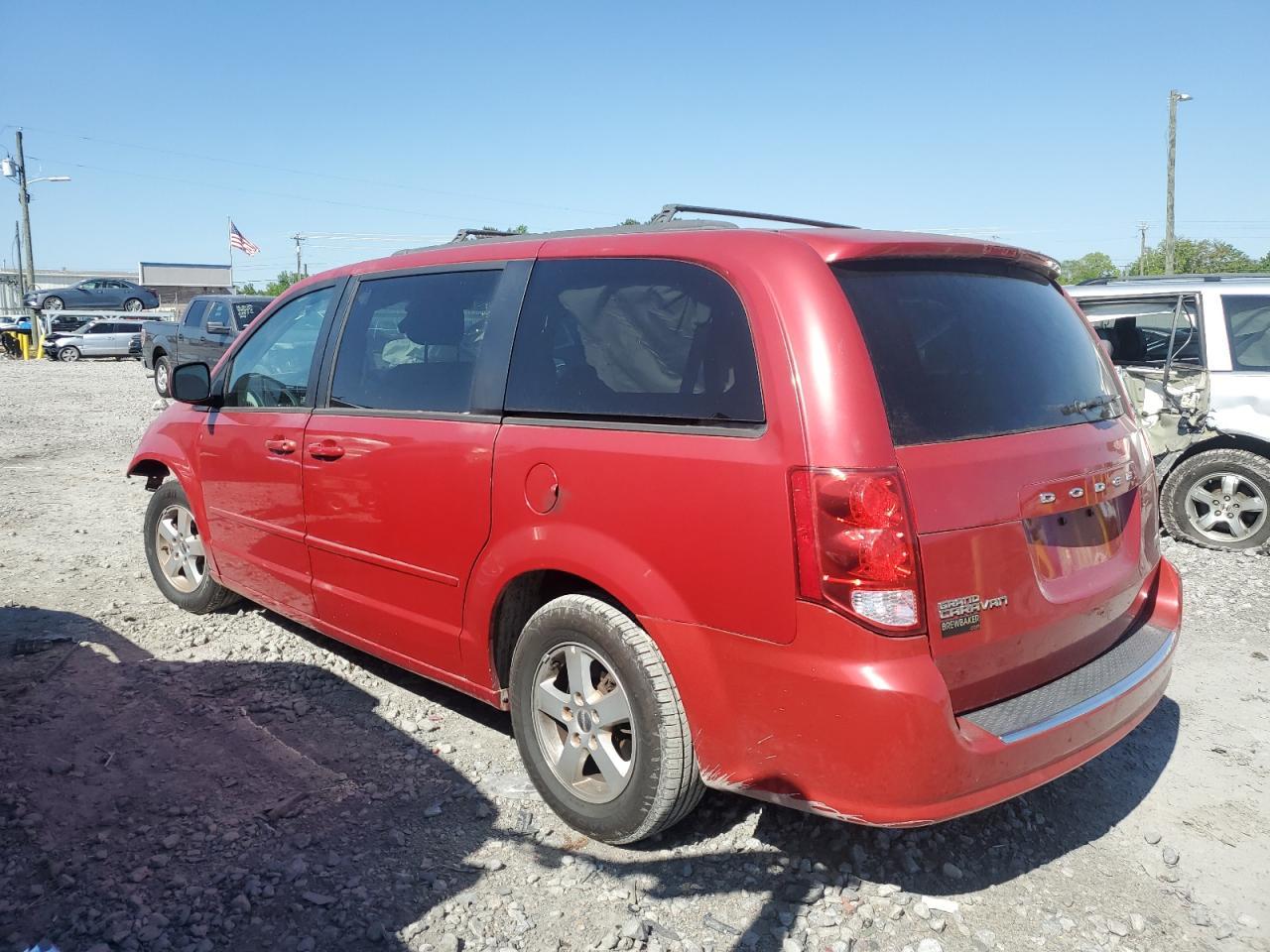 2013 Dodge Grand Caravan Sxt - Фото 2