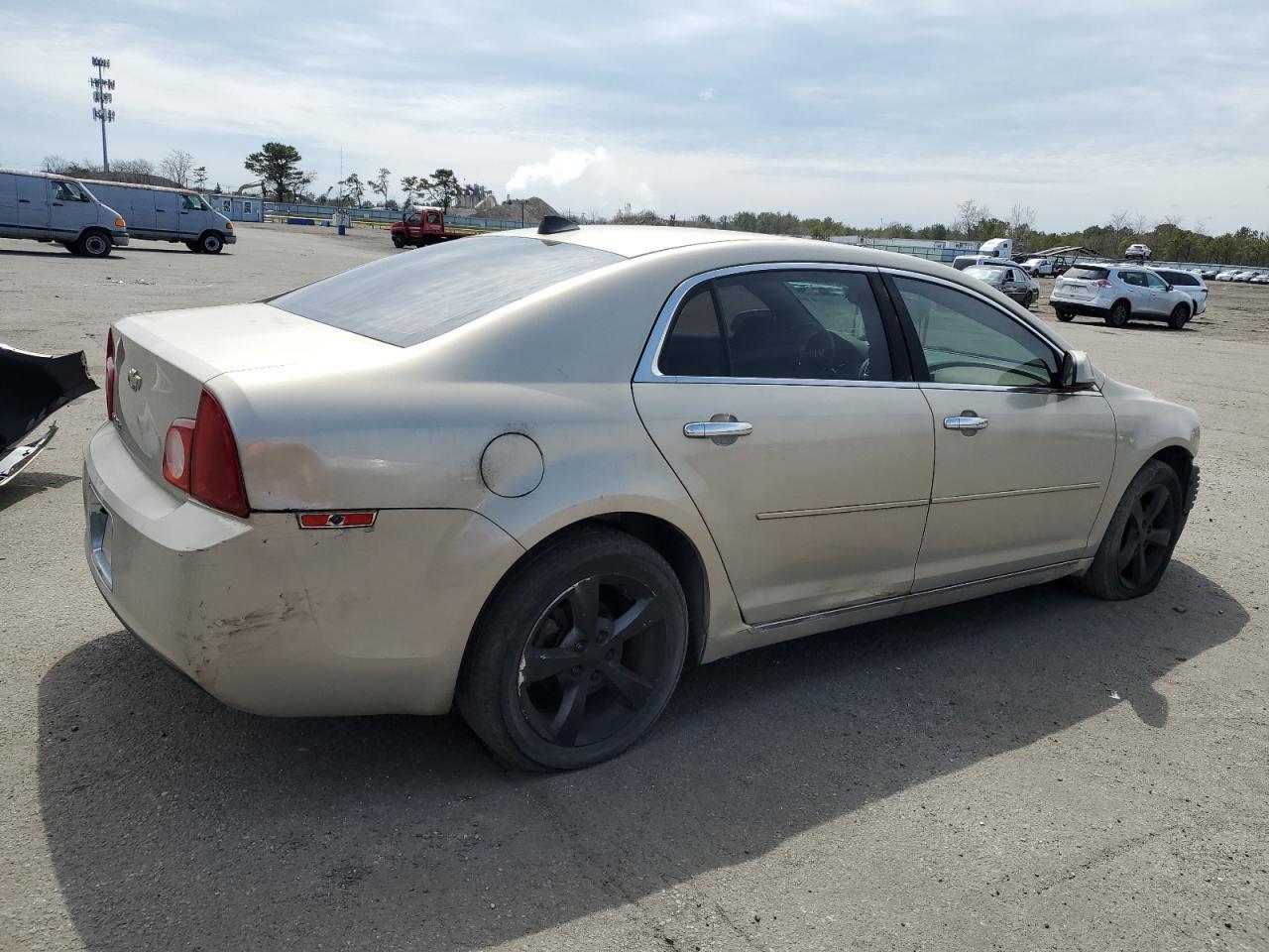 2012 Chevrolet Malibu 1Lt - Фото 3