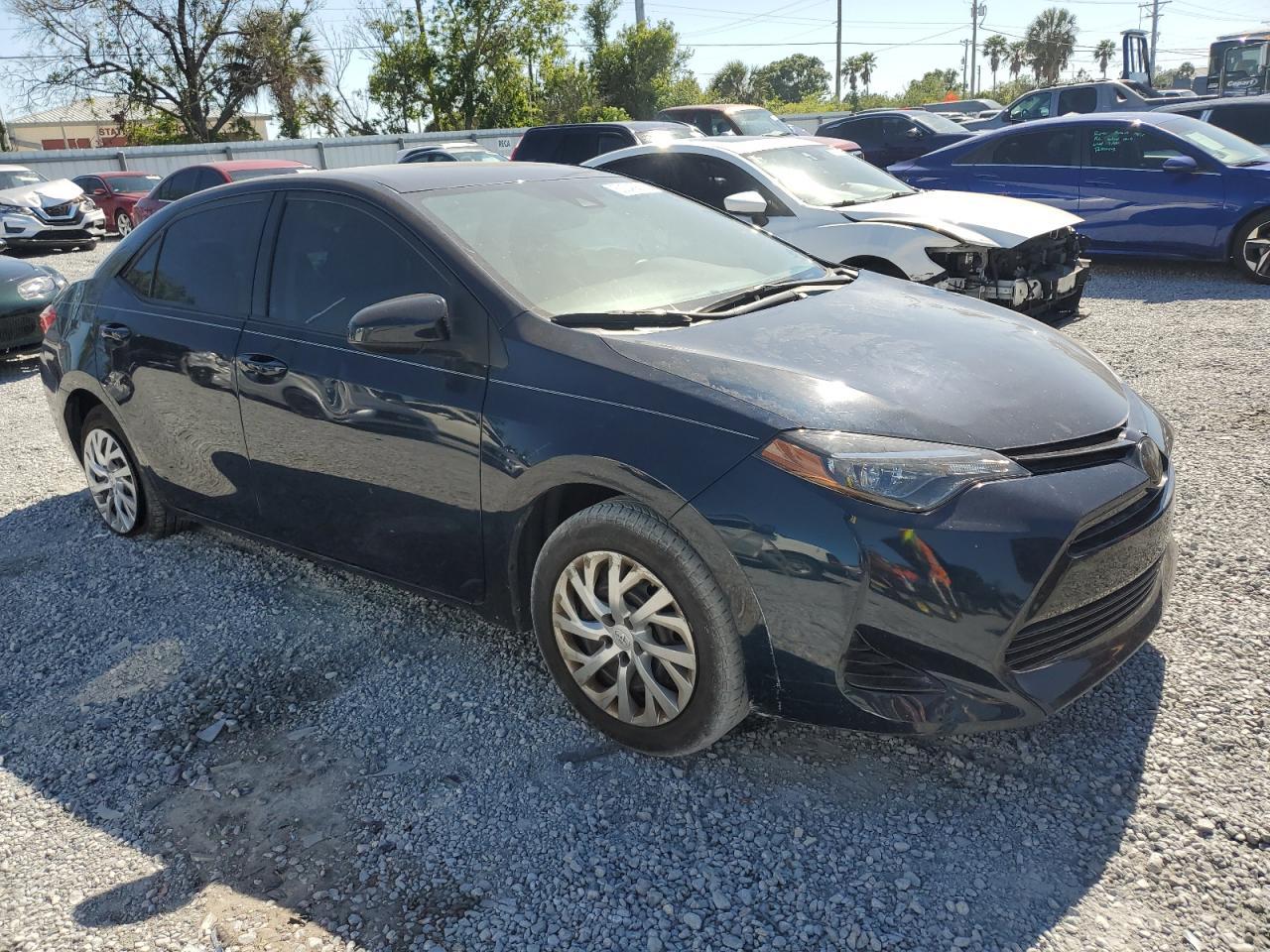 2018 Toyota Corolla L - Фото 4