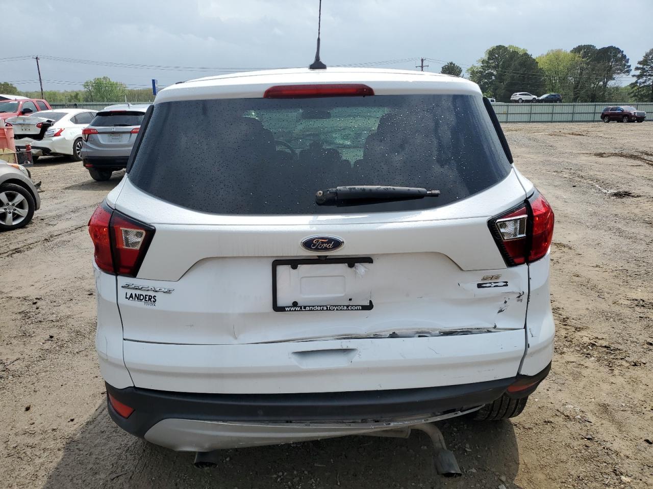 2019 Ford Escape Se - Фото 6
