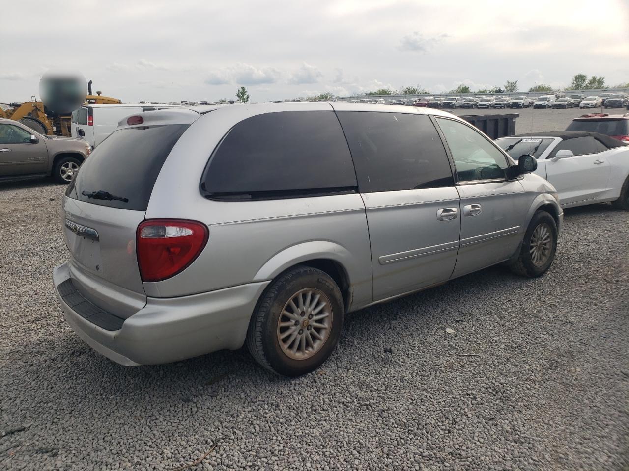2007 Chrysler Town & Country Lx - Image 3
