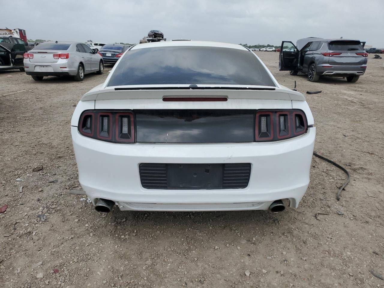 2014 Ford Mustang Gt - Фото 6