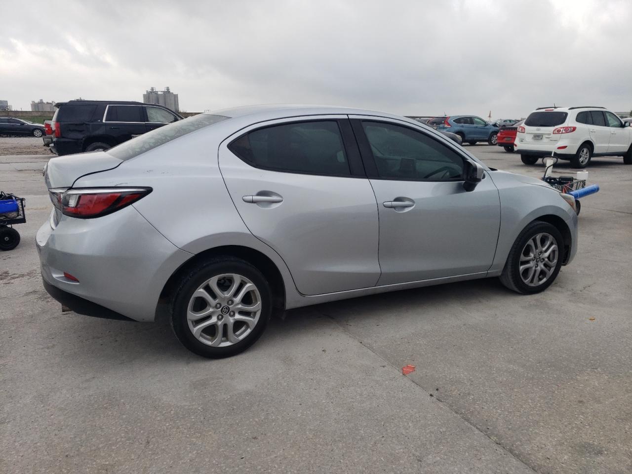 2017 Toyota Yaris Ia - Image 3