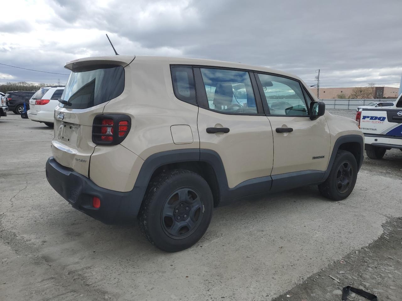 2015 Jeep Renegade Sport - Image 3