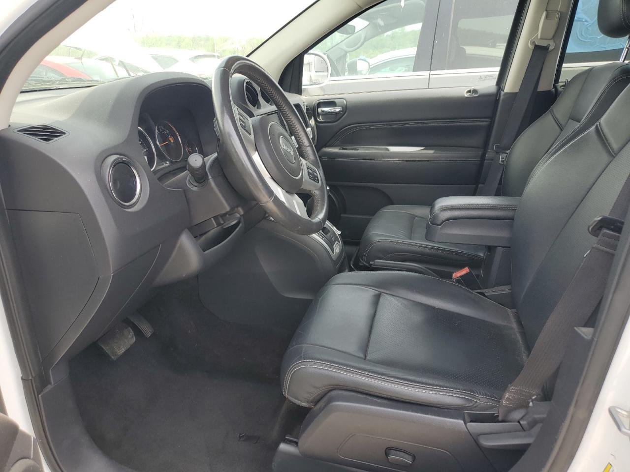 2015 Jeep Compass Latitude - Фото 7