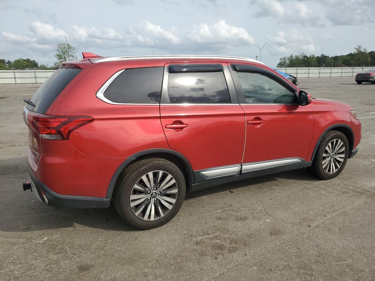 2019 Mitsubishi Outlander Se - Фото 3