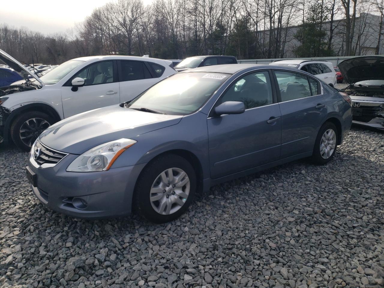 2010 Nissan Altima Base