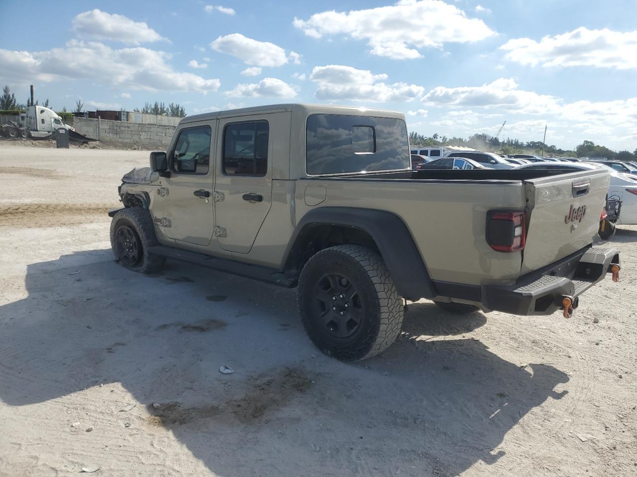 2022 Jeep Gladiator Mojave - Фото 2