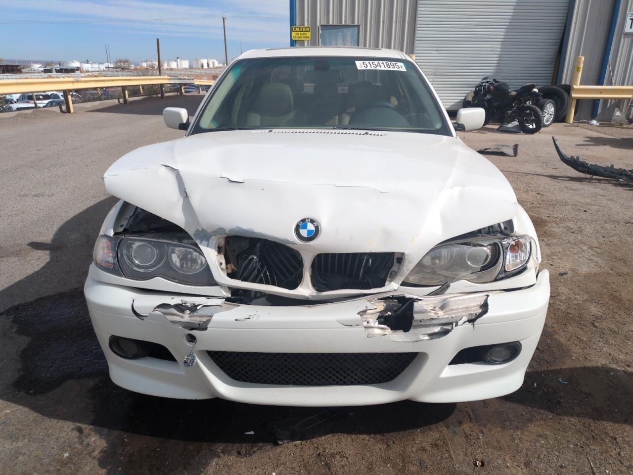 2005 BMW 330 I - Image 5