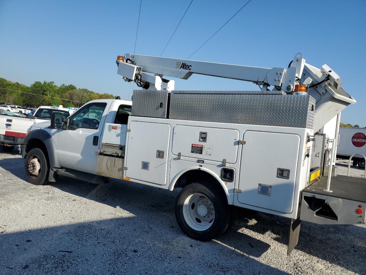 2013 Ford F450 Super Duty - Image 2