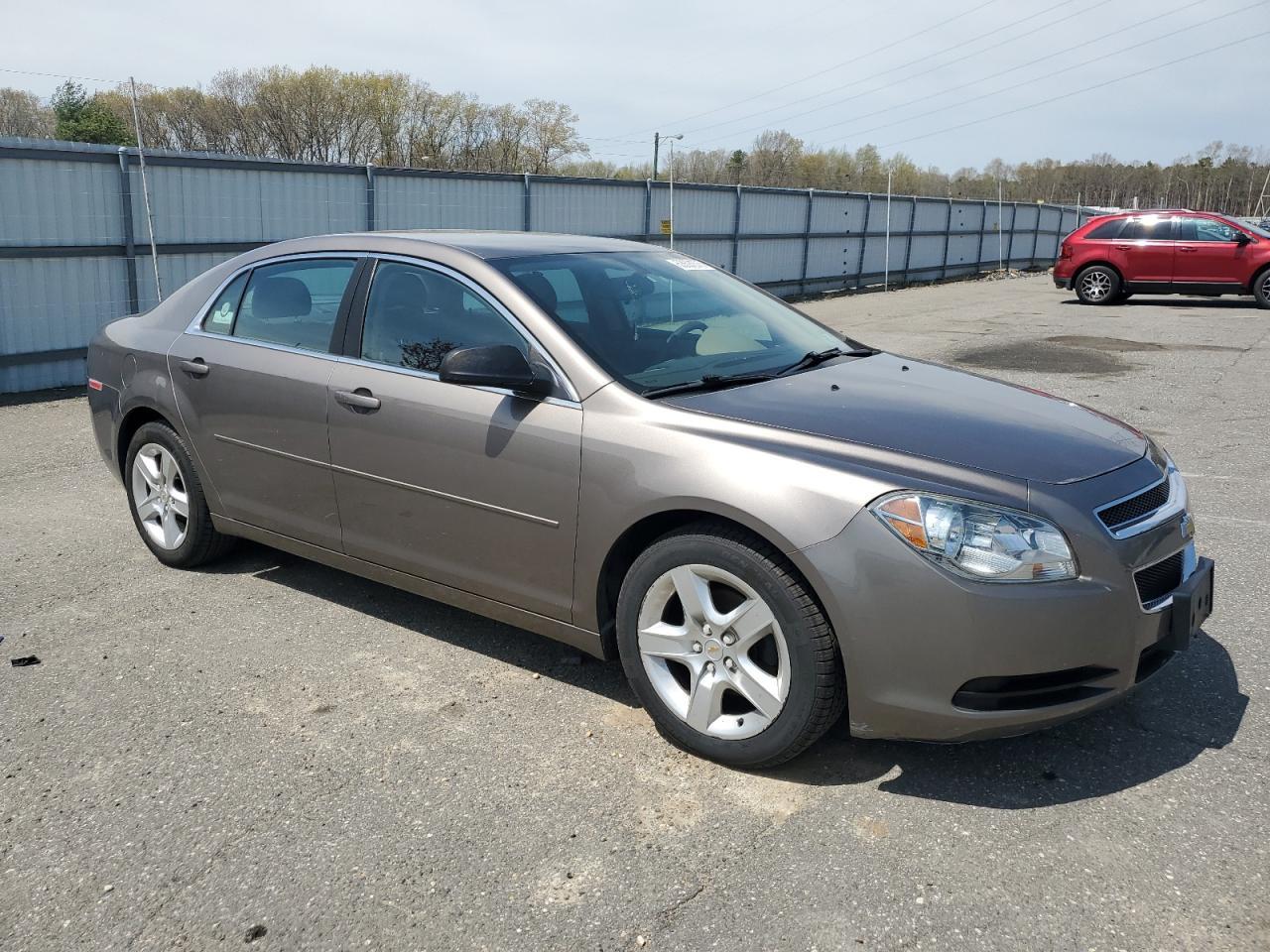 2012 Chevrolet Malibu Ls - Фото 4
