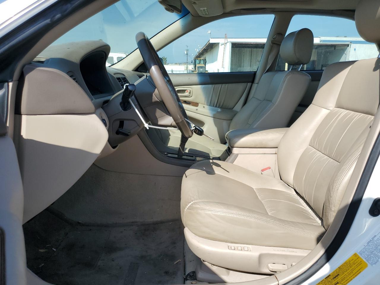 2000 Lexus Es 300 - Image 7