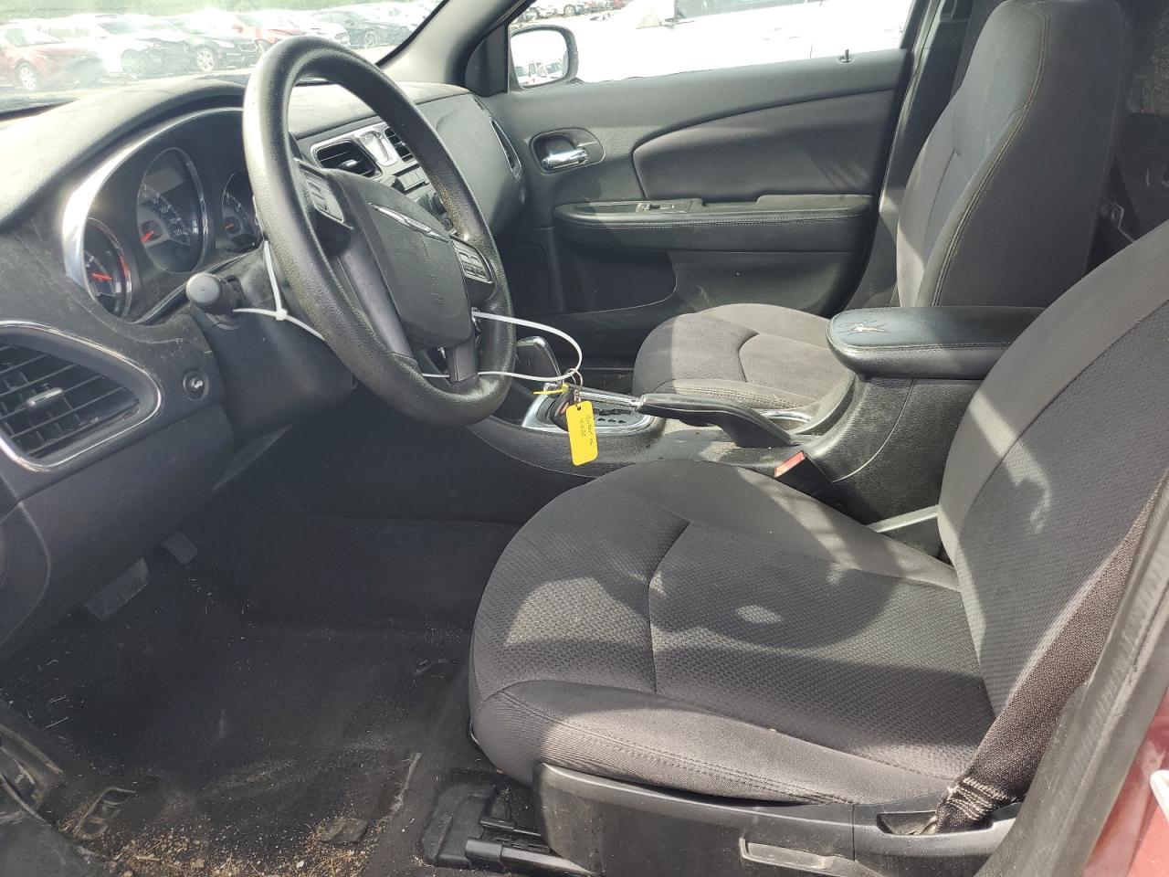 2014 Chrysler 200 Lx - Фото 7
