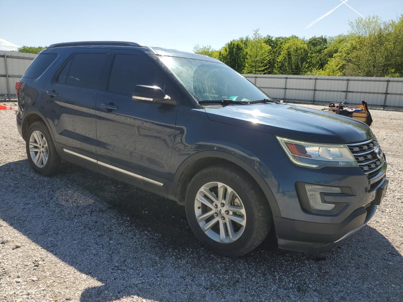 2017 Ford Explorer Xlt - Image 4