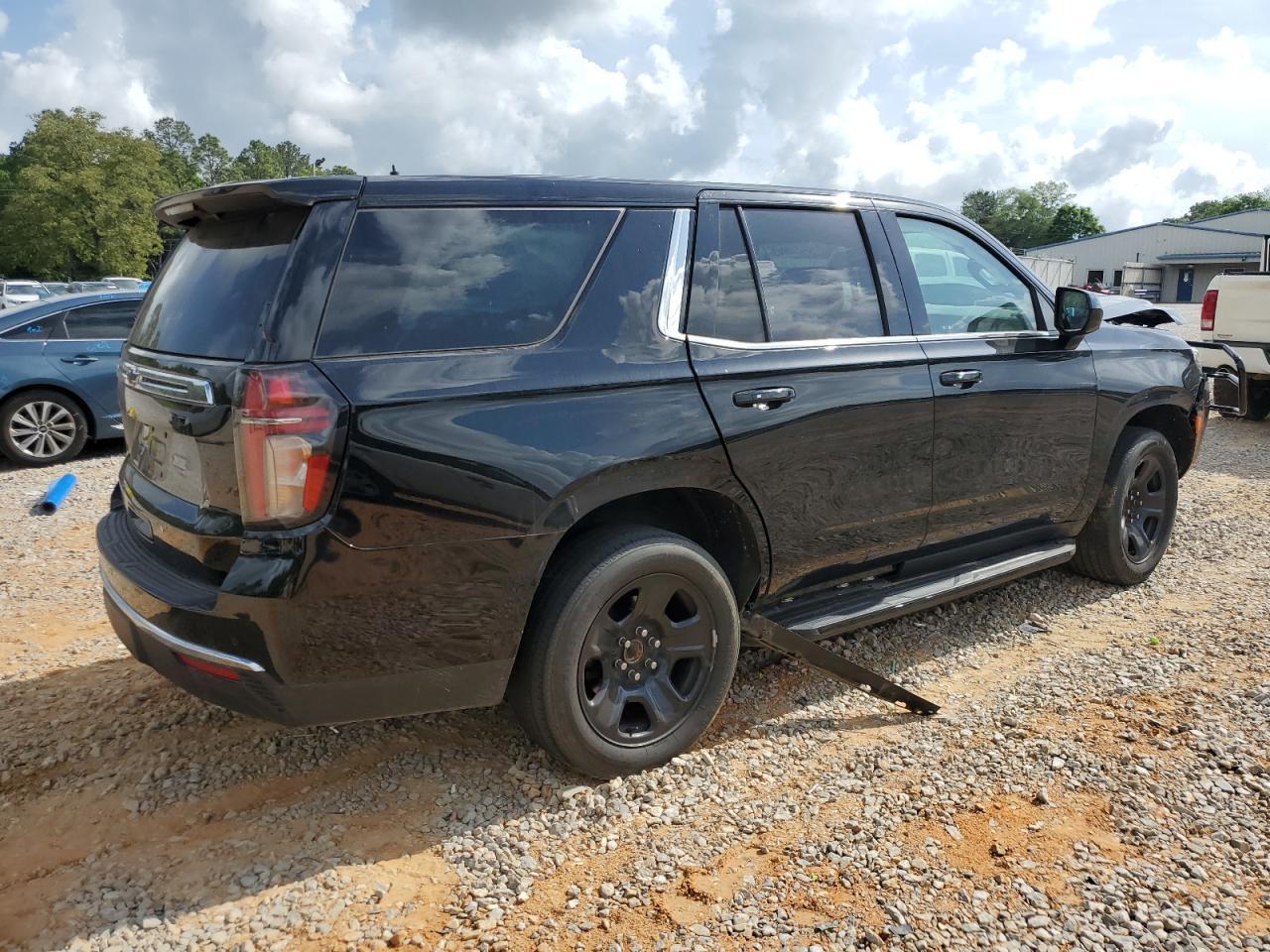 2023 Chevrolet Tahoe C1500 - Фото 3