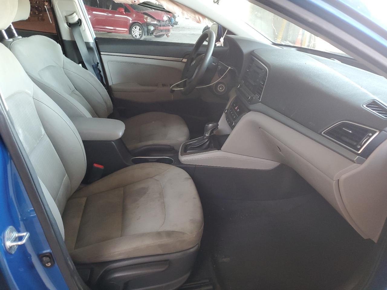 2017 Hyundai Elantra Se - Image 7