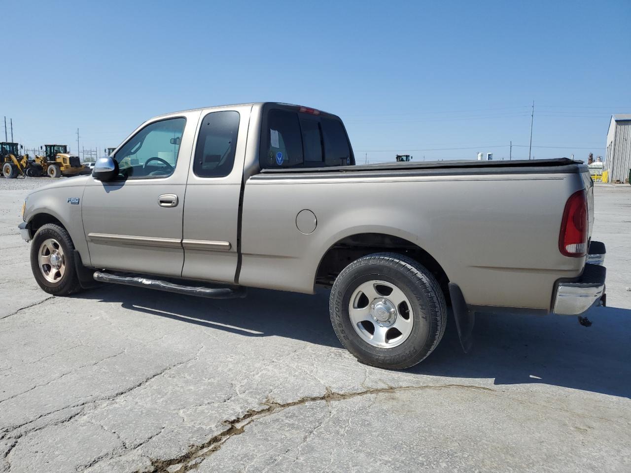 2001 Ford F150 - Фото 2