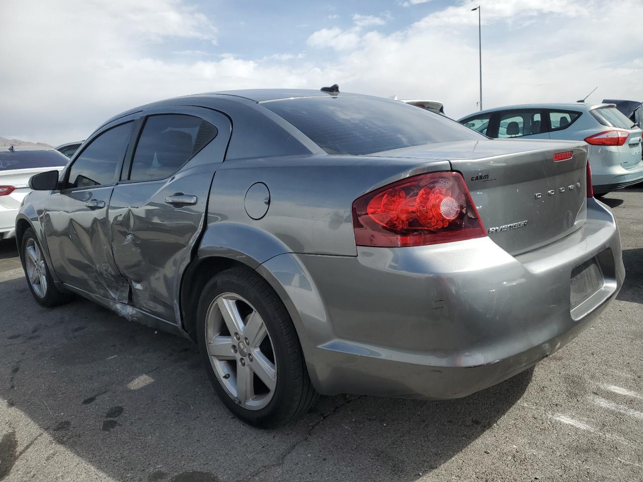2013 Dodge Avenger Se - Image 2