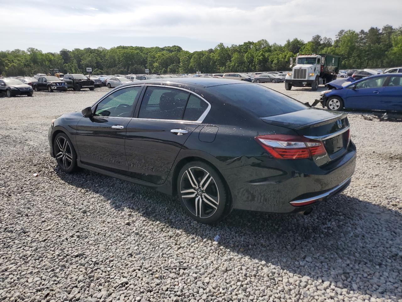 2016 Honda Accord Sport - Фото 2