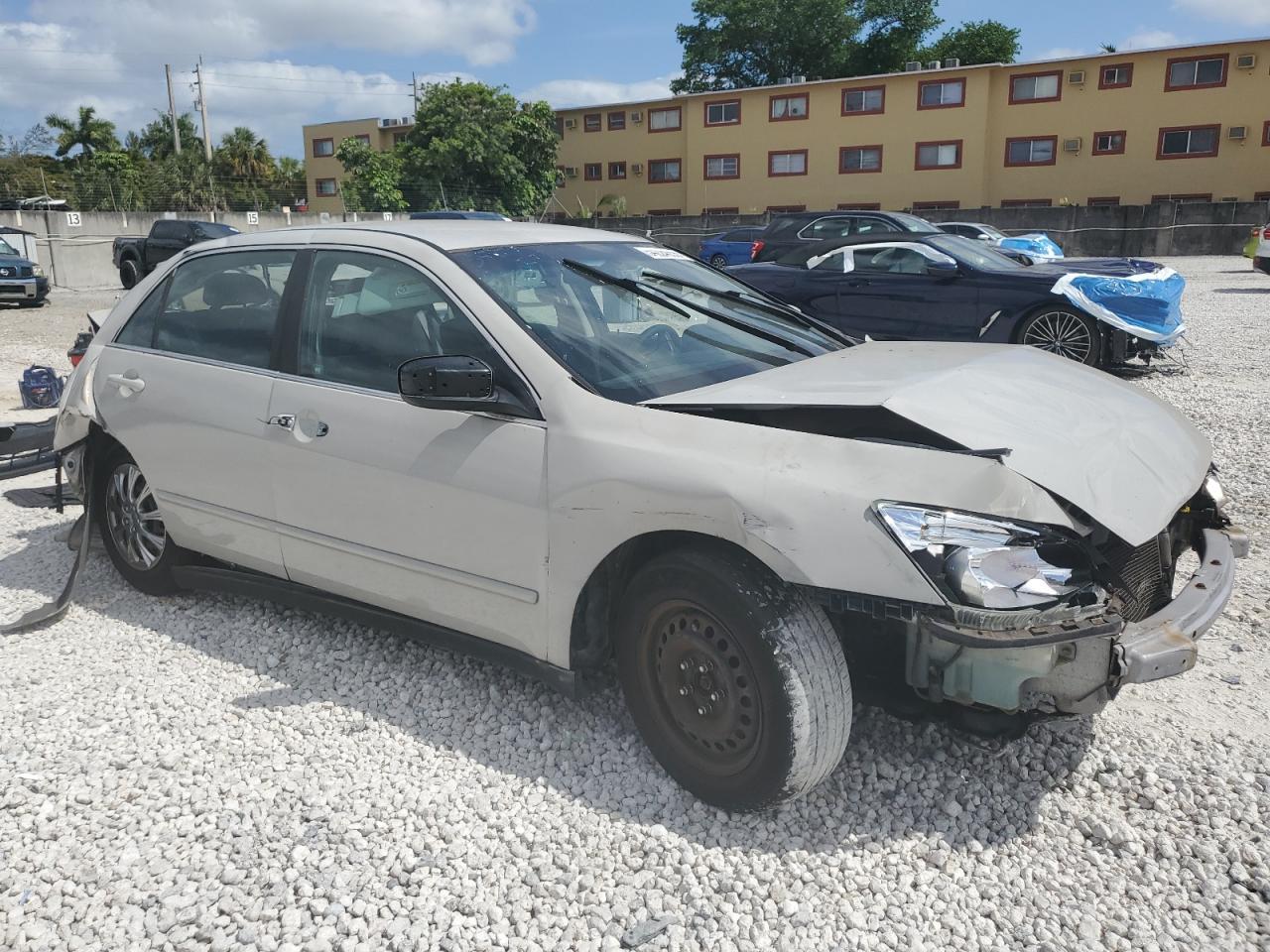 2003 Honda Accord Lx - Image 4