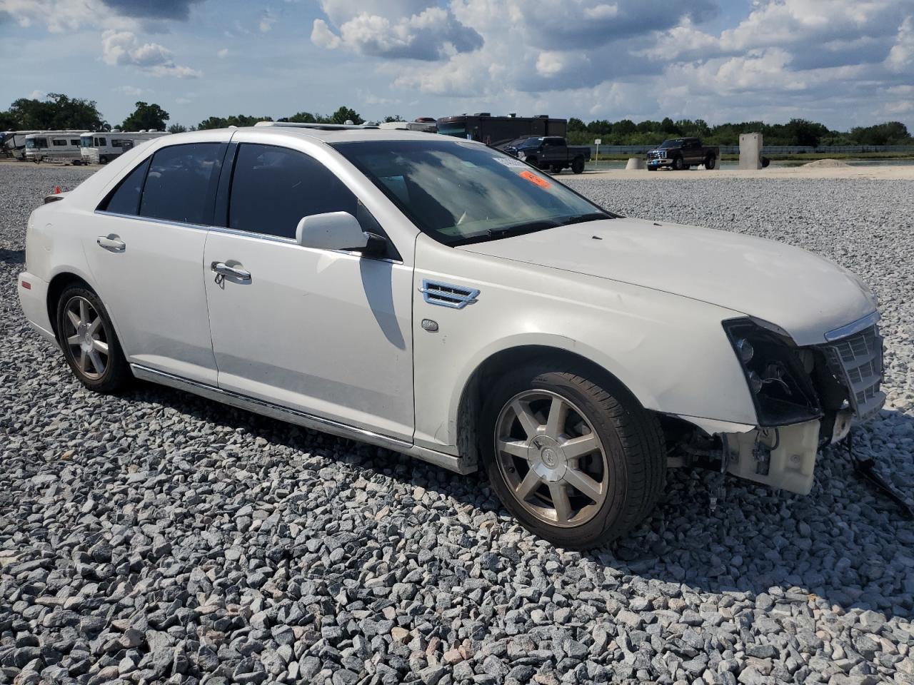 2011 Cadillac Sts Luxury - Image 4