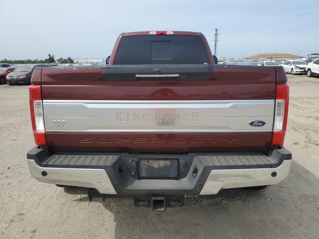 2017 Ford F350 Super Duty - Image 6
