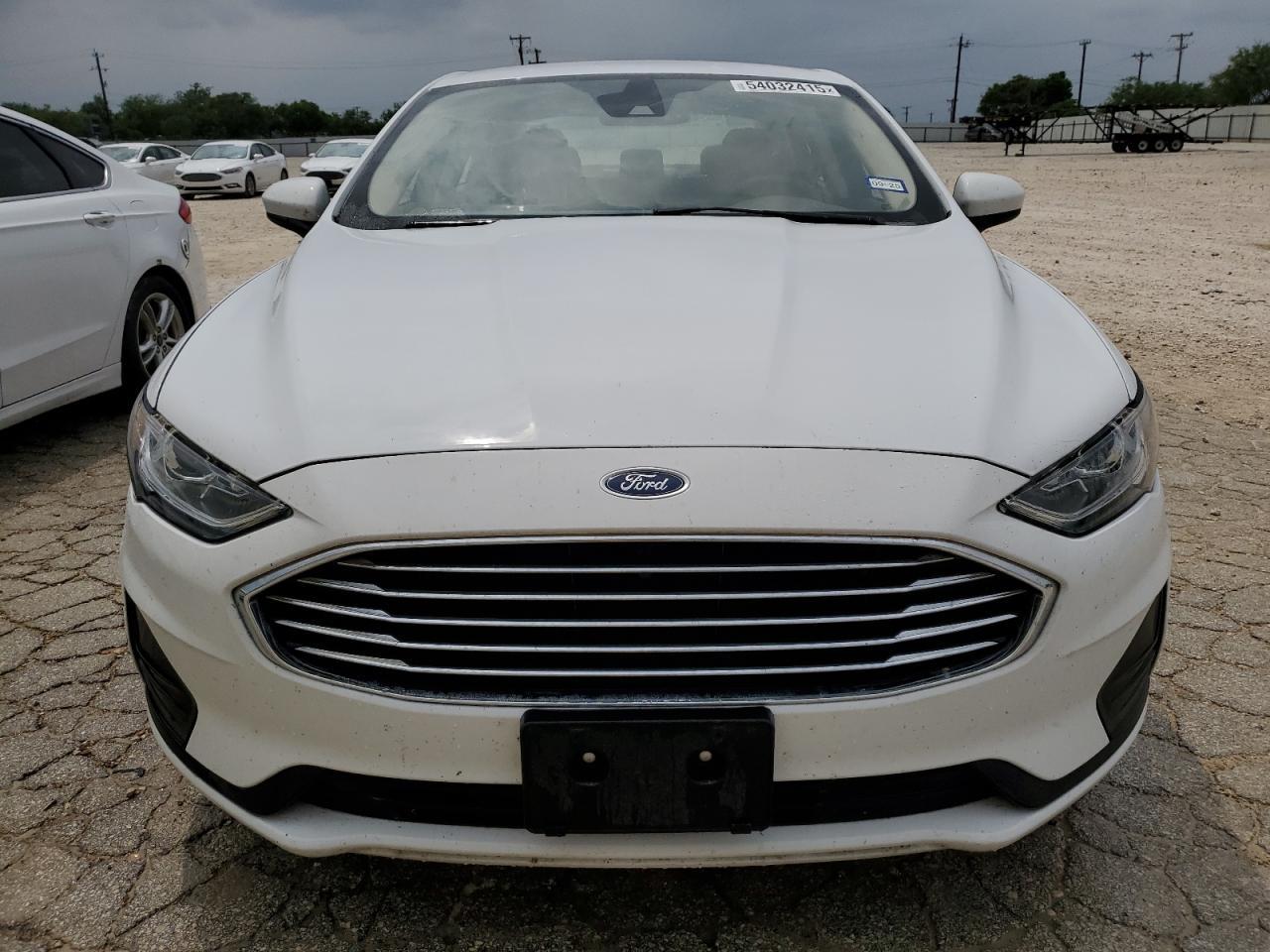 2020 Ford Fusion Se - Фото 5