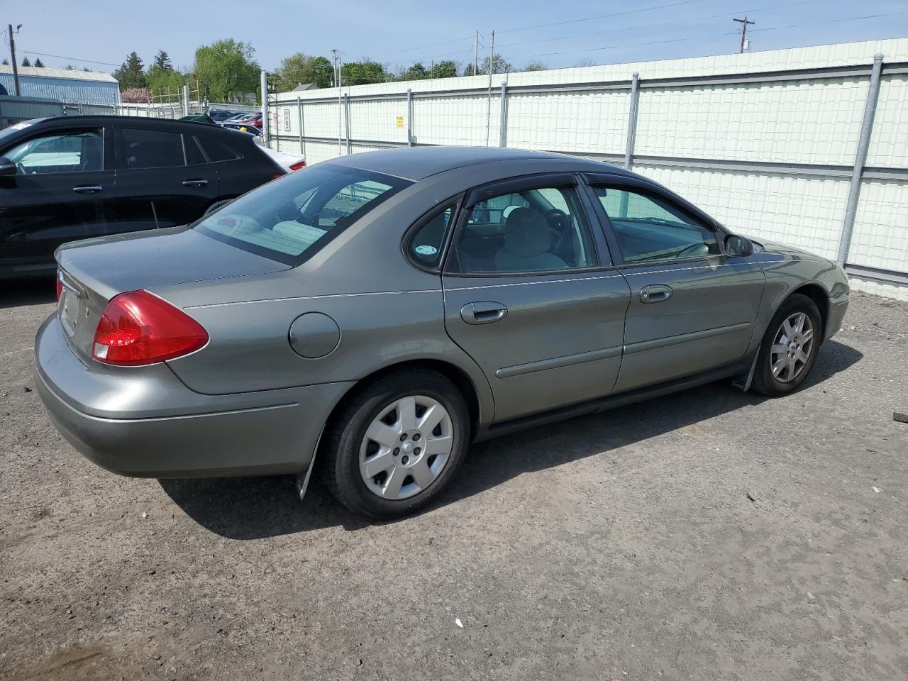 2001 Ford Taurus Lx - Фото 3