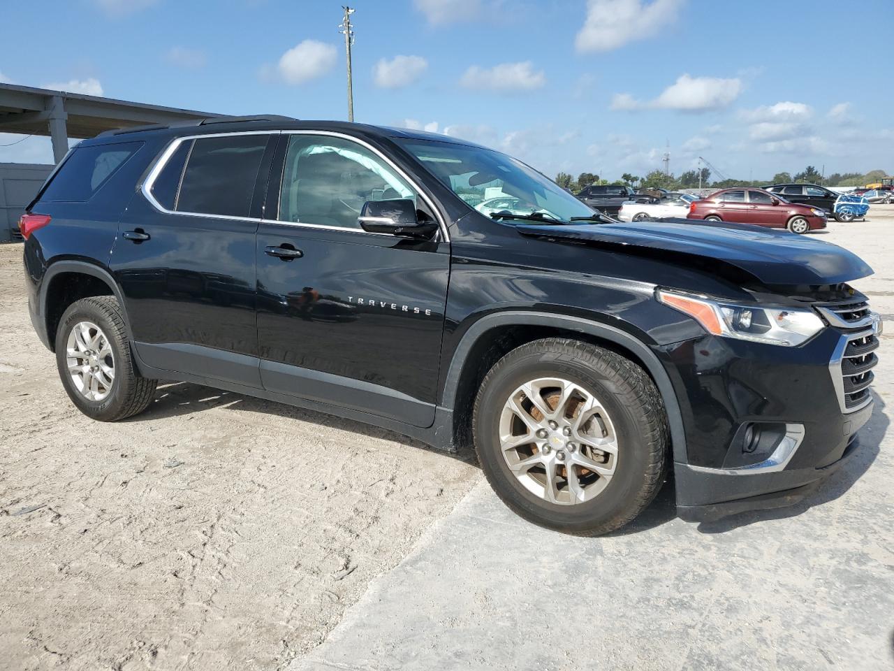 2019 Chevrolet Traverse Lt - Фото 4