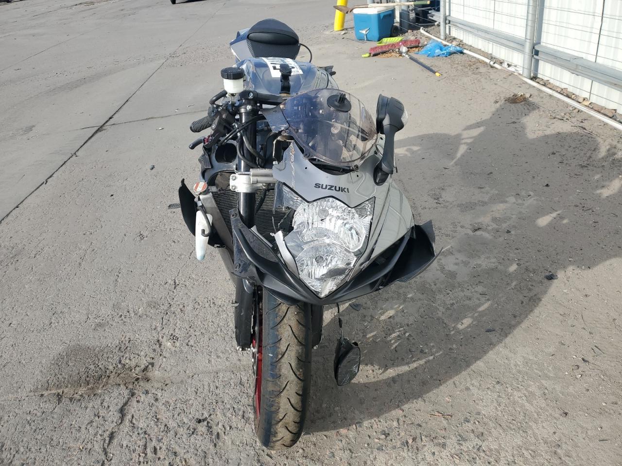 2018 Suzuki Gsx-R600 - Фото 2