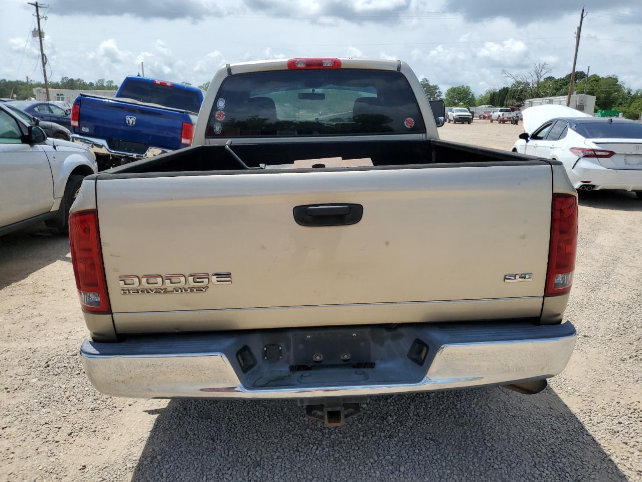 2004 Dodge Ram 2500 St - Image 6