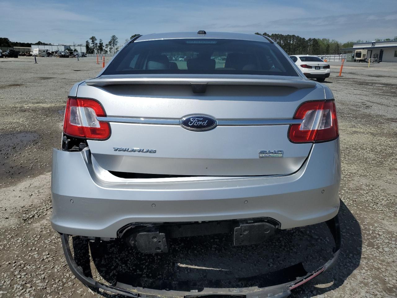 2011 Ford Taurus - Фото 6