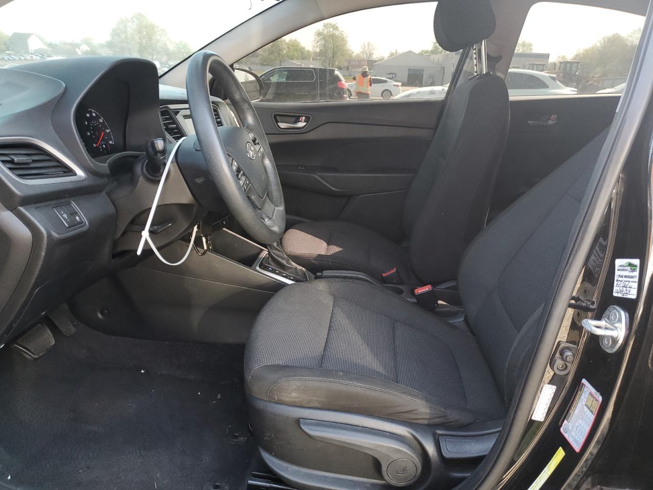 2021 Hyundai Accent Se - Фото 7