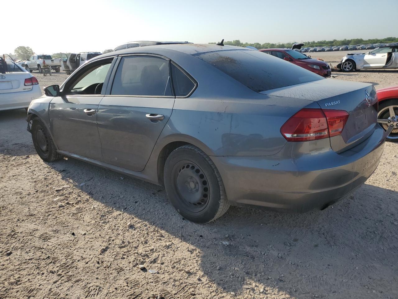 2015 Volkswagen Passat S - Image 2