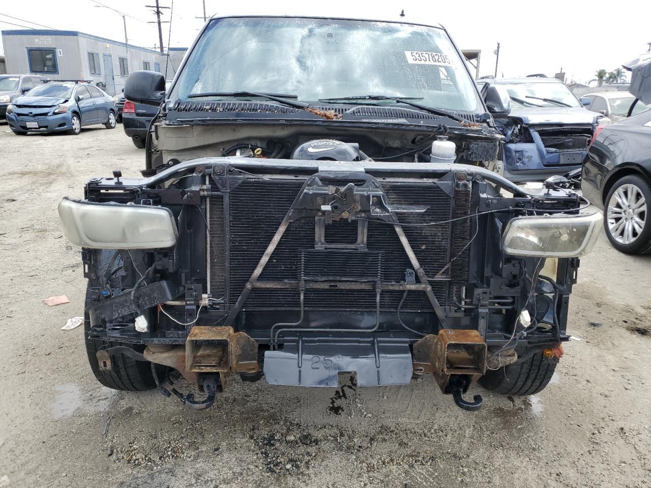 2002 GMC Sierra C1500 Heavy Duty - Фото 5