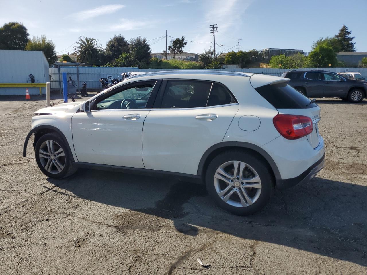 2016 Mercedes-Benz Gla 250 - Image 2