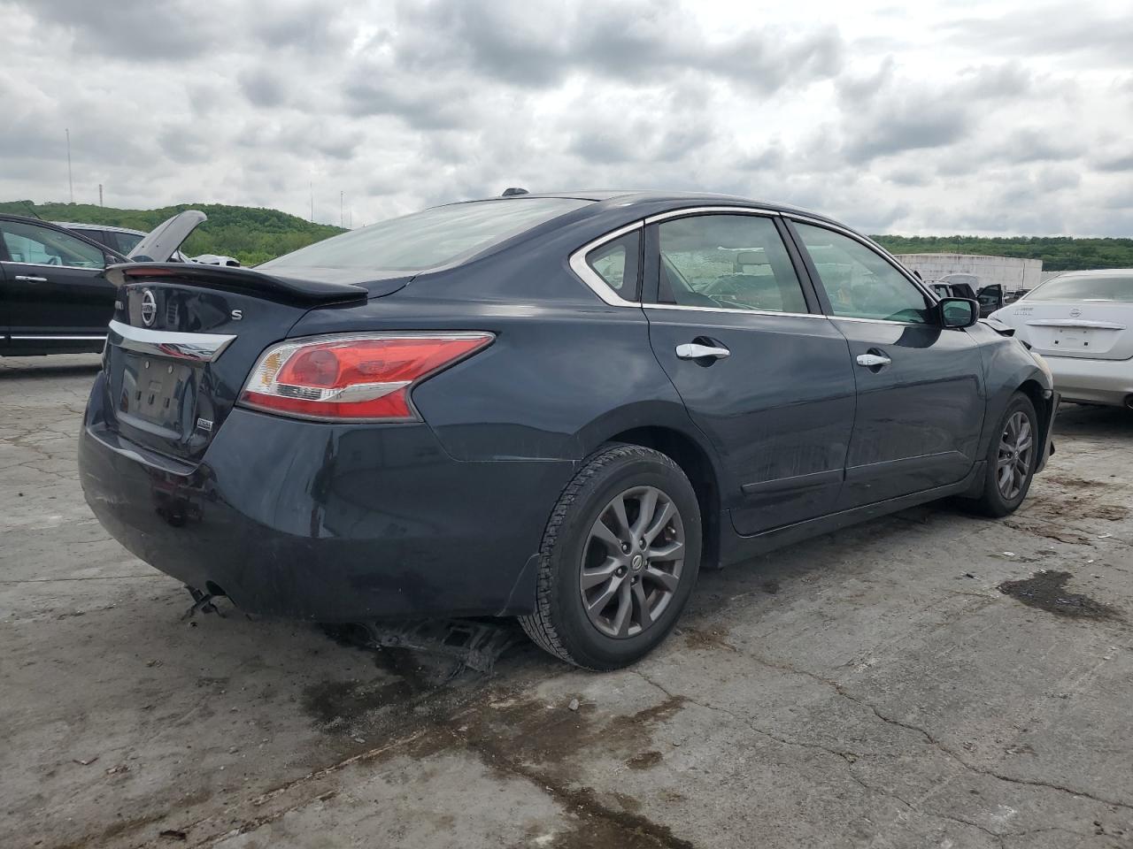 2015 Nissan Altima 2.5 - Фото 3