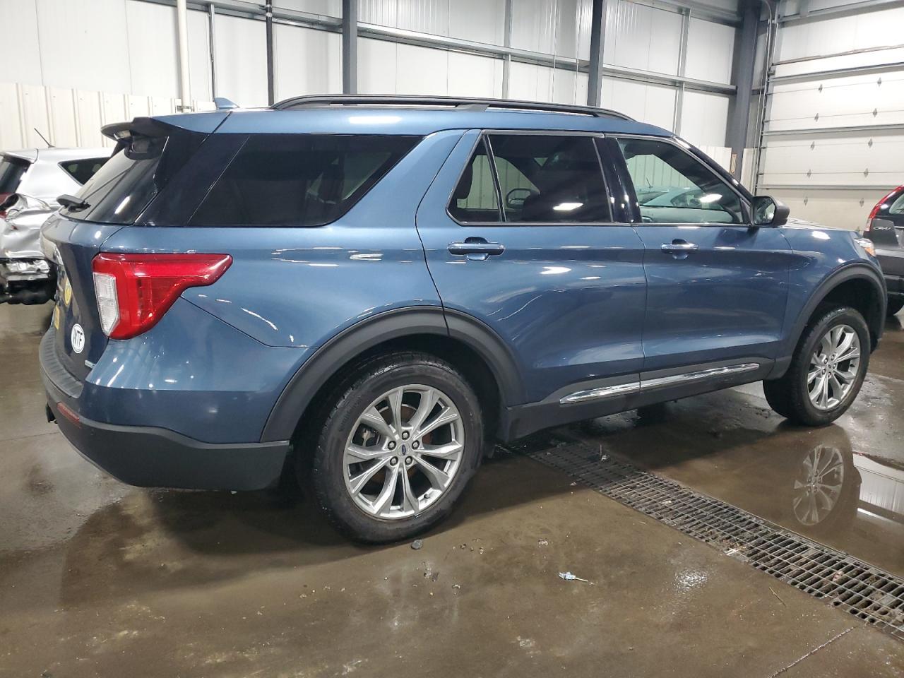 2020 Ford Explorer Xlt - Фото 3