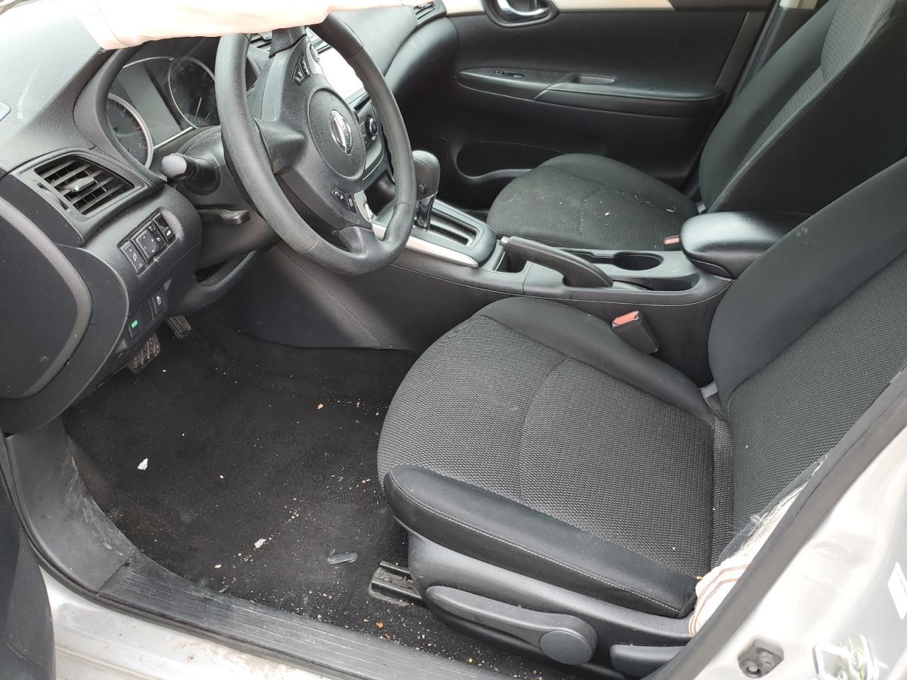 2019 Nissan Sentra S - Фото 7