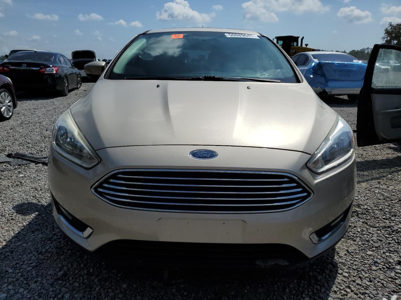 2018 Ford Focus Titanium - Image 5